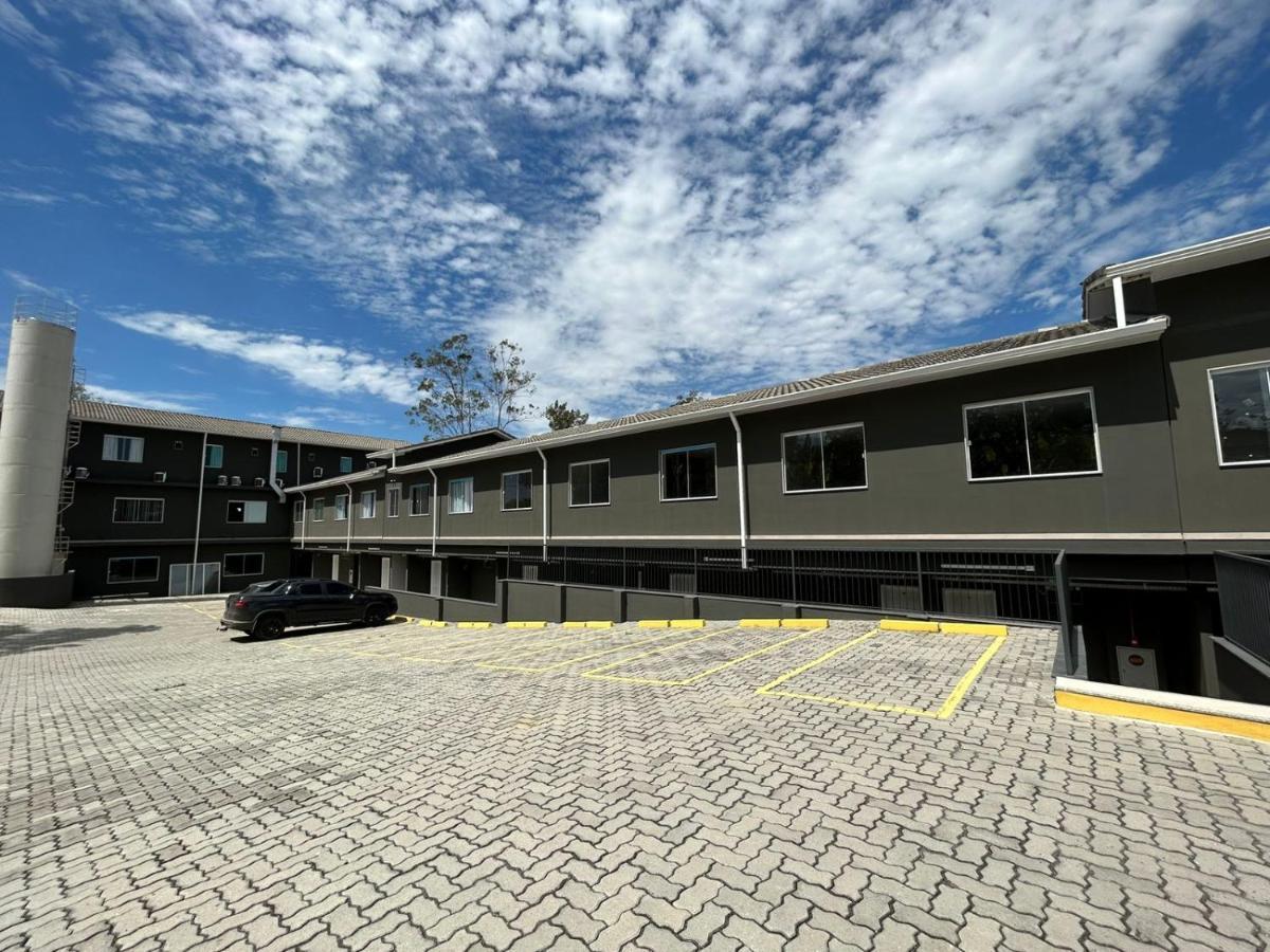 Hotel Penedo Inn エクステリア 写真