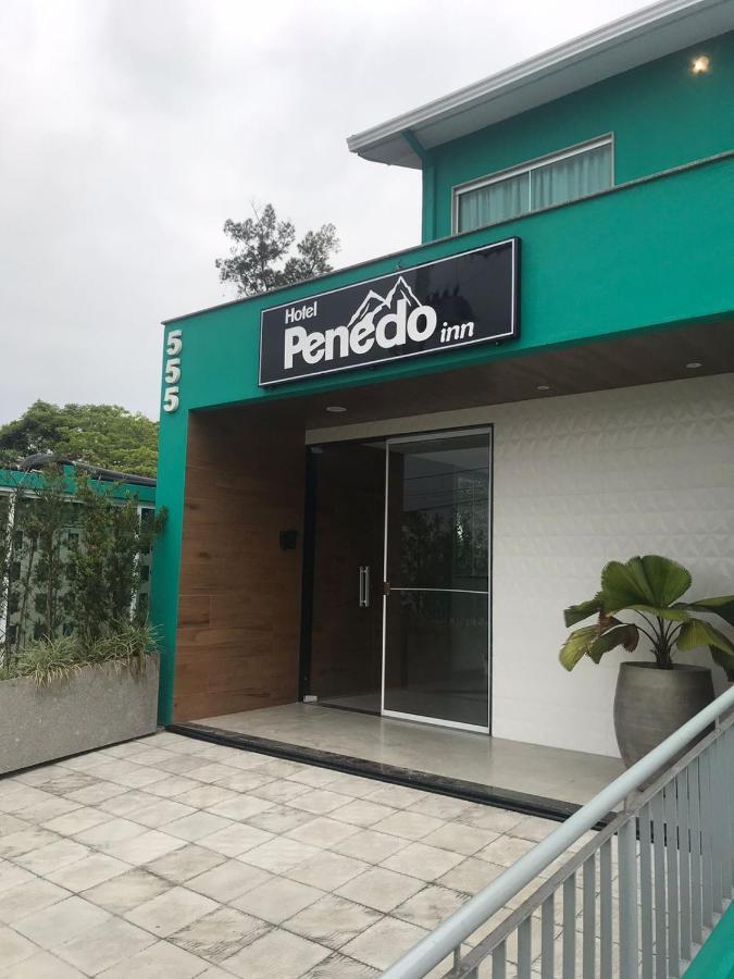 Hotel Penedo Inn エクステリア 写真